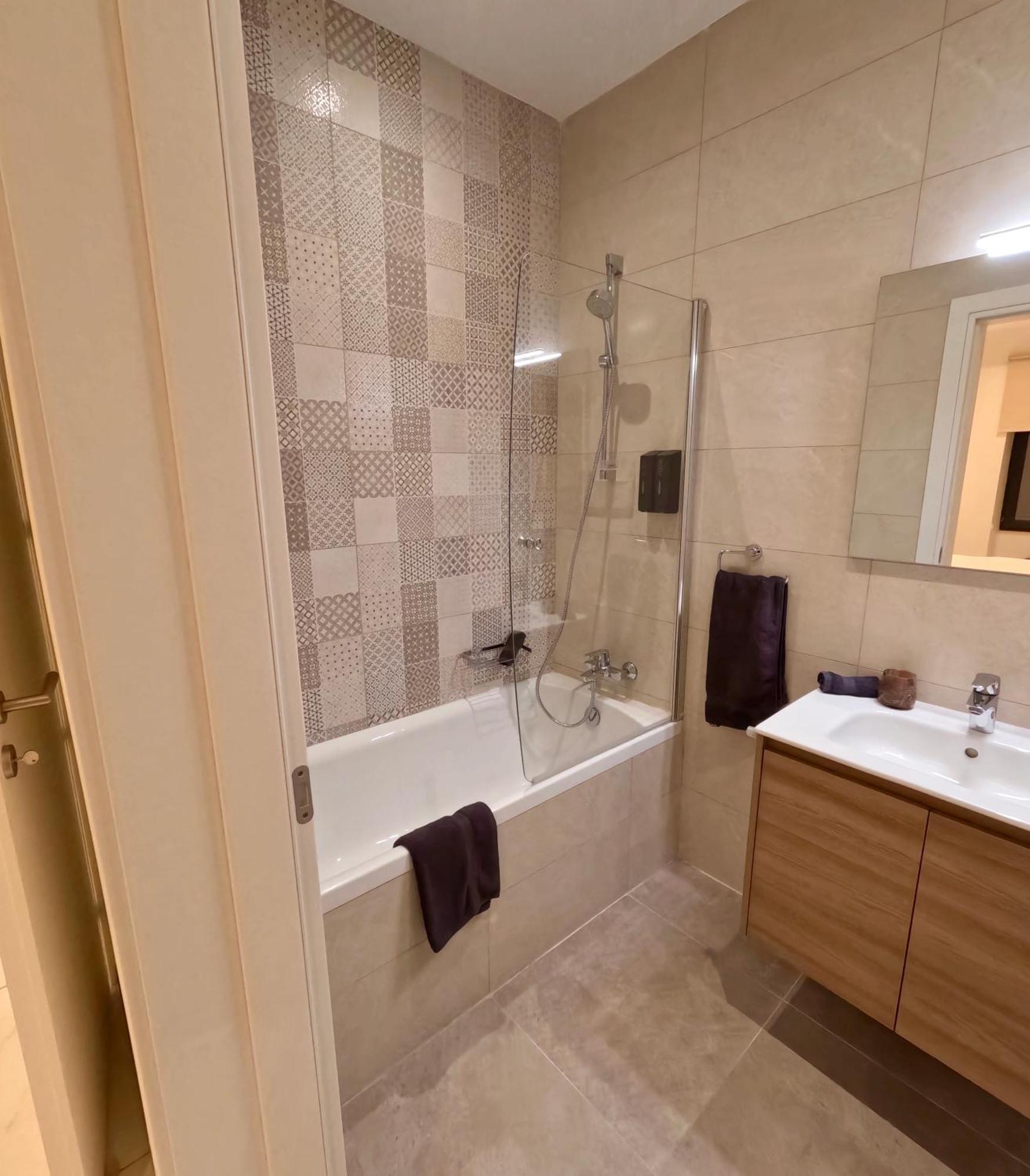 Modern Apartment In St Julian'S Malta, With Breathtaking Views Of Spinola Bay Saint Julian's Exterior photo